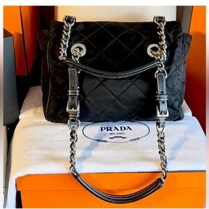 Prada🌟 Black Quilted Shoulder Bag with Chain Strap! Rare and Beautiful!